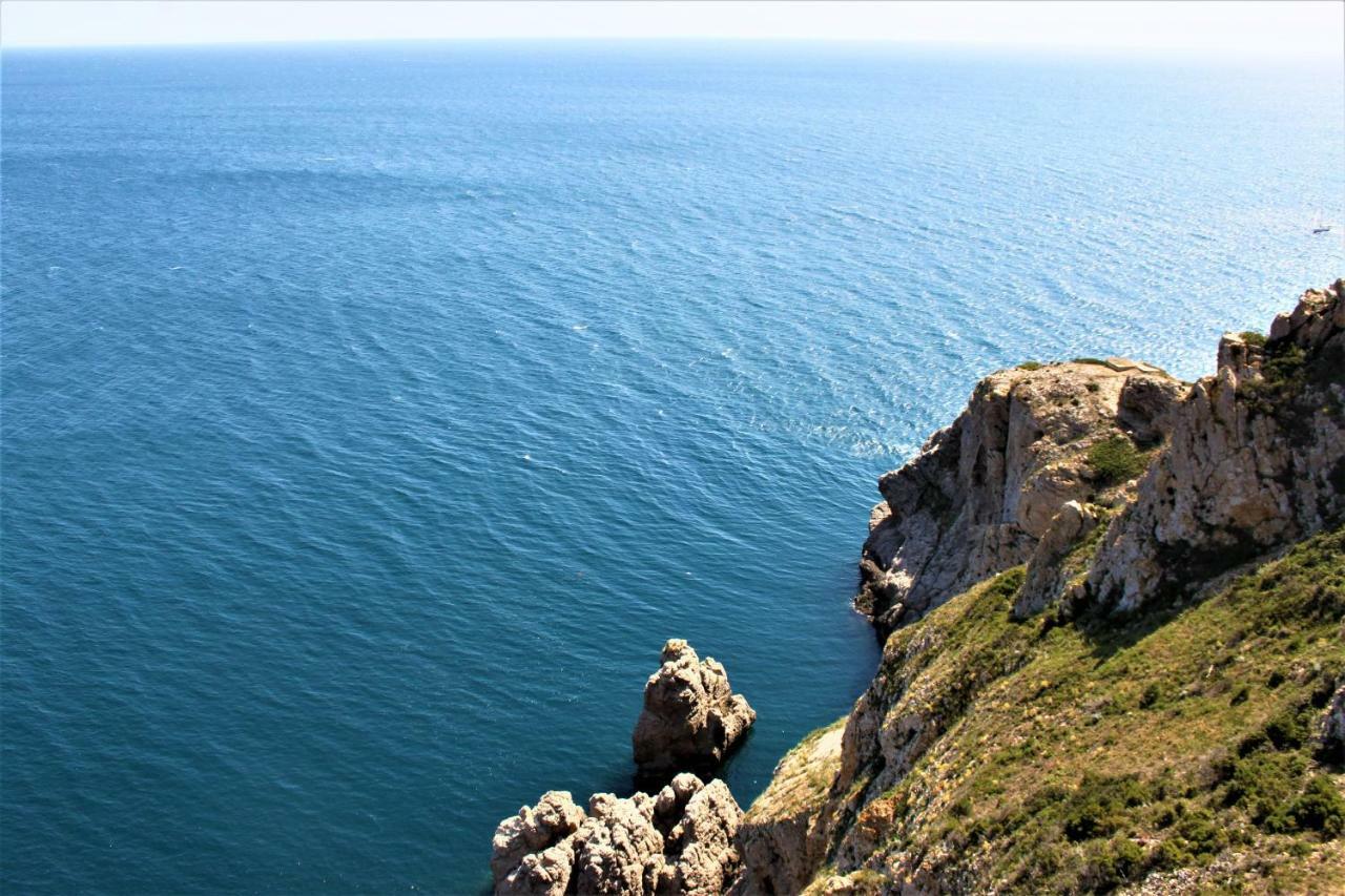 Lluna Ля Эскала Экстерьер фото